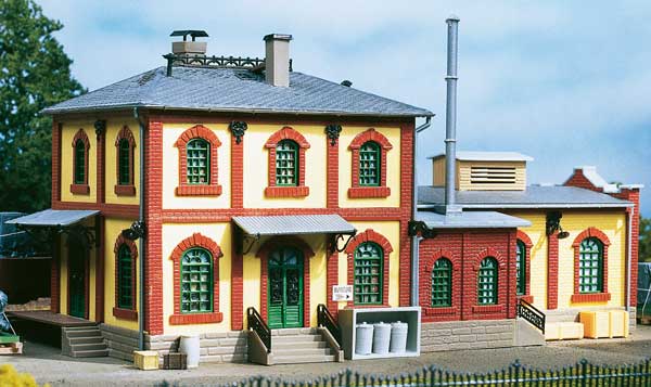 Old factory building<br /><a href='images/pictures/Auhagen/12228.jpg' target='_blank'>Full size image</a>